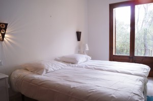 Villa - 1ère chambre - 1st room -primer habitacion      