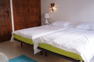 Villa - 1ère chambre - 1st room -primer habitacion            